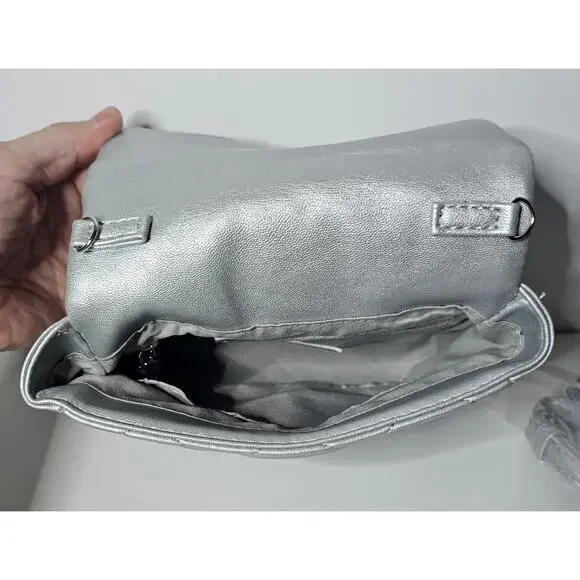 Badgley Mischka Mini Handbag Vegan Leather Silver and Pearls - Picture 4 of 5